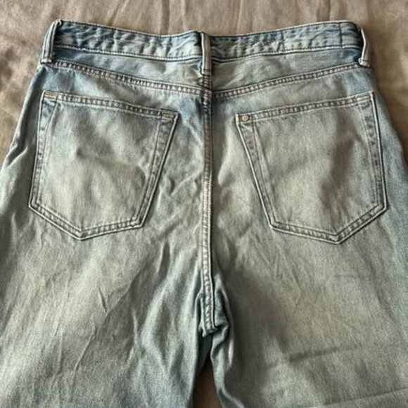 H&M Loose Fit Acid Wash Jeans – Size 32x32 - Picture 3 of 3